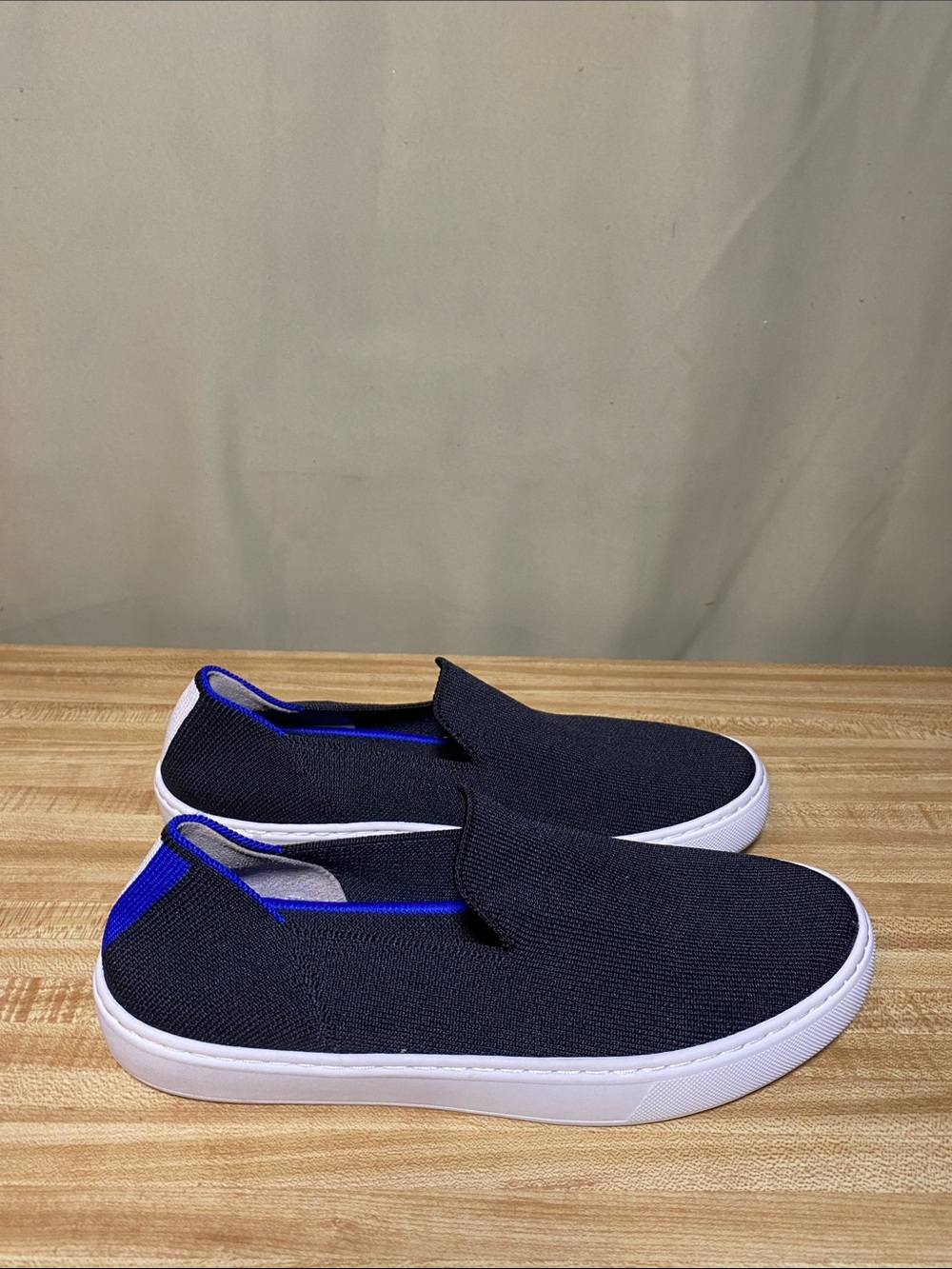 Rothy’s The Slip On Black Solid Knit Recycled Fabric  Sneaker  Women 7